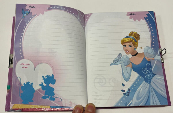 Disney Principesse Anastasia Diario Segreto con Lucchetto a forma di cuore - immagine 3